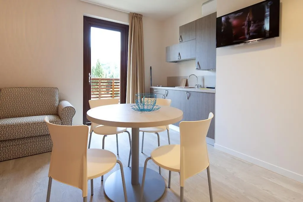 Residence Lenno Aparthotel