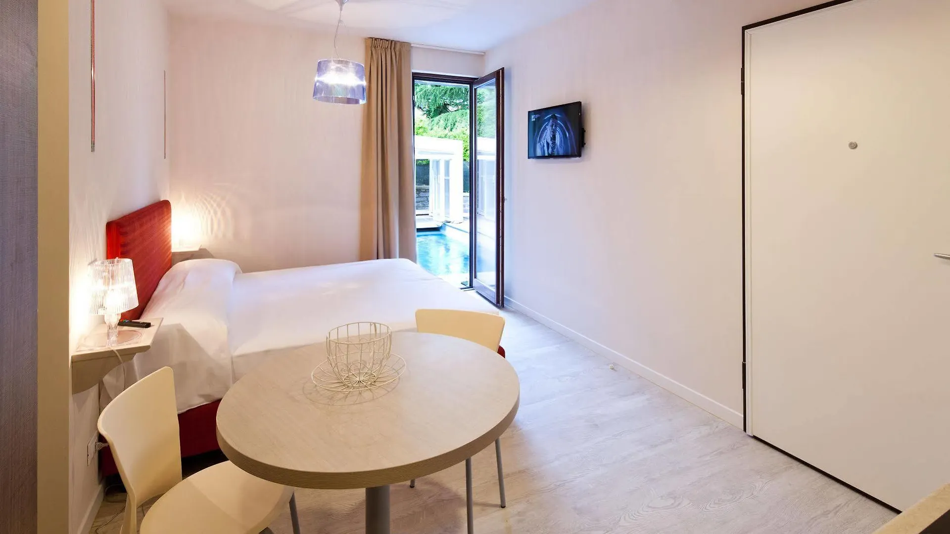 ** Aparthotel Residence Lenno Italien